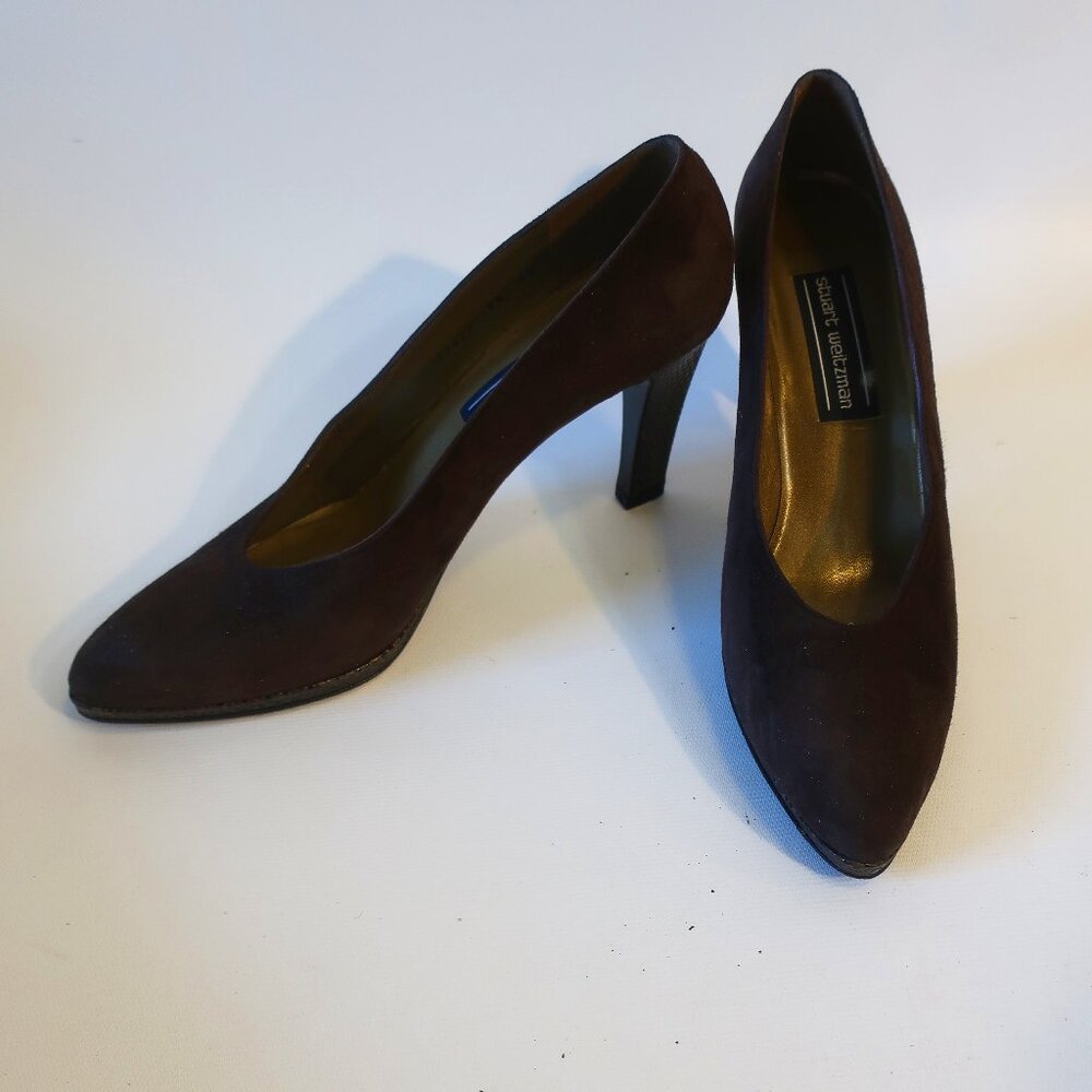 Stuart Weitzman Brown Suede Pointed-Toe Pumps